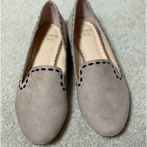 Crown & Ivy flats. Size 8